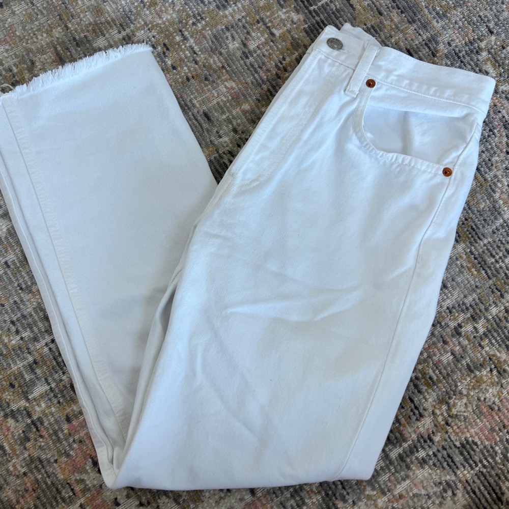 RE/DONE 70s High Rise Stove Pipe Denim Jean in Vintage White Size 27